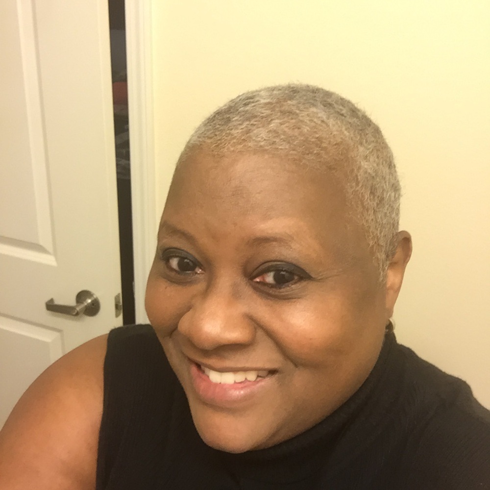 Meet your Posher, Debi